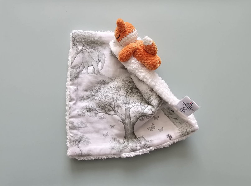 Doudou personnalisé Milo le Renard, Collection Les Exclusifs, Édition Limitée – Image 3