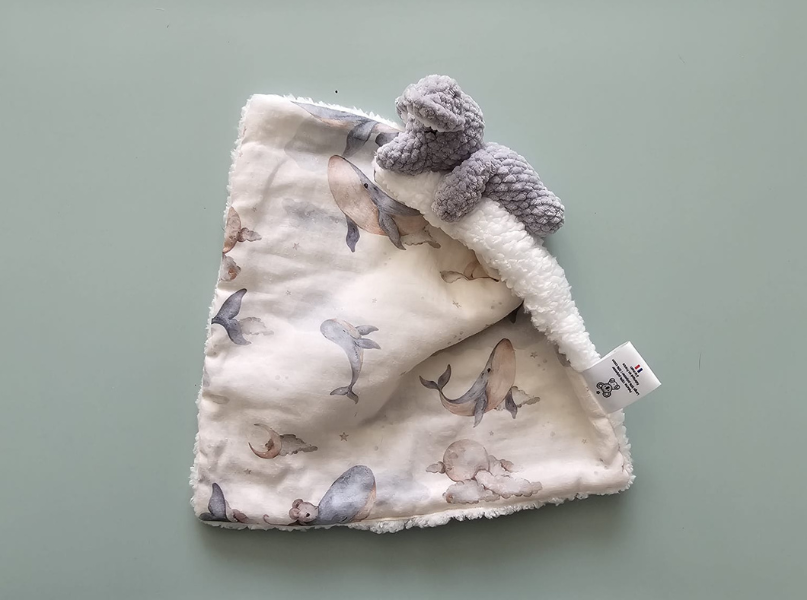 Doudou personnalisé Luno l'Éléphant, Collection Les Exclusifs, Édition Limitée – Image 4